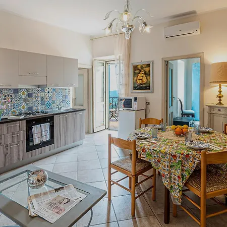 Apartment Mary's Laureana Cilento